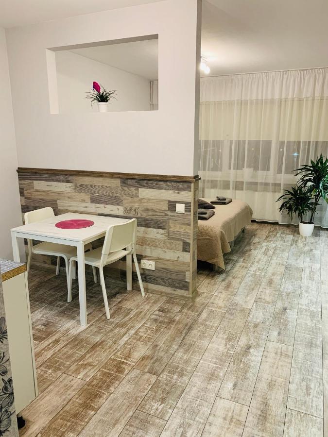 ולמיירה O.K. Hotel מראה חיצוני תמונה